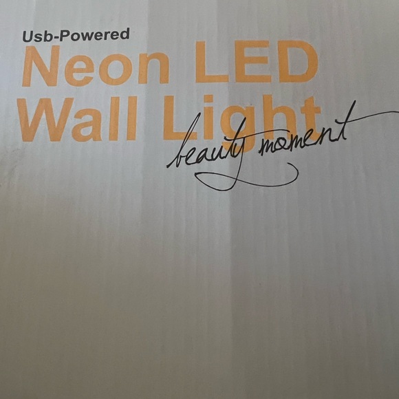 Neon Sign - Picture 2 of 4